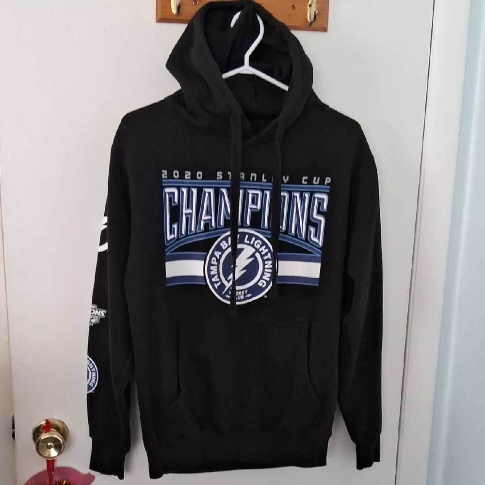 NWOT,NHL,TampaBayLightning,Championship,Unisex,Hockey,HoodySweatshirt🖤🤍💙🖤 - Picture 13 of 15